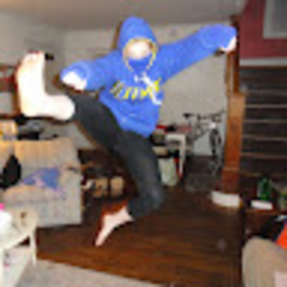 Meet your Posher, Annie - Picture 1 of 1